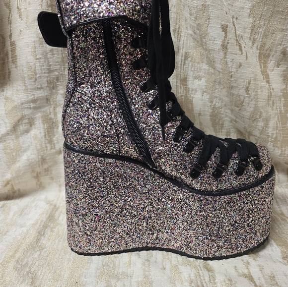 Dolls Kill Sugar Coated Traitor Boots - SilverClub Exx Sz9 - Picture 12 of 16